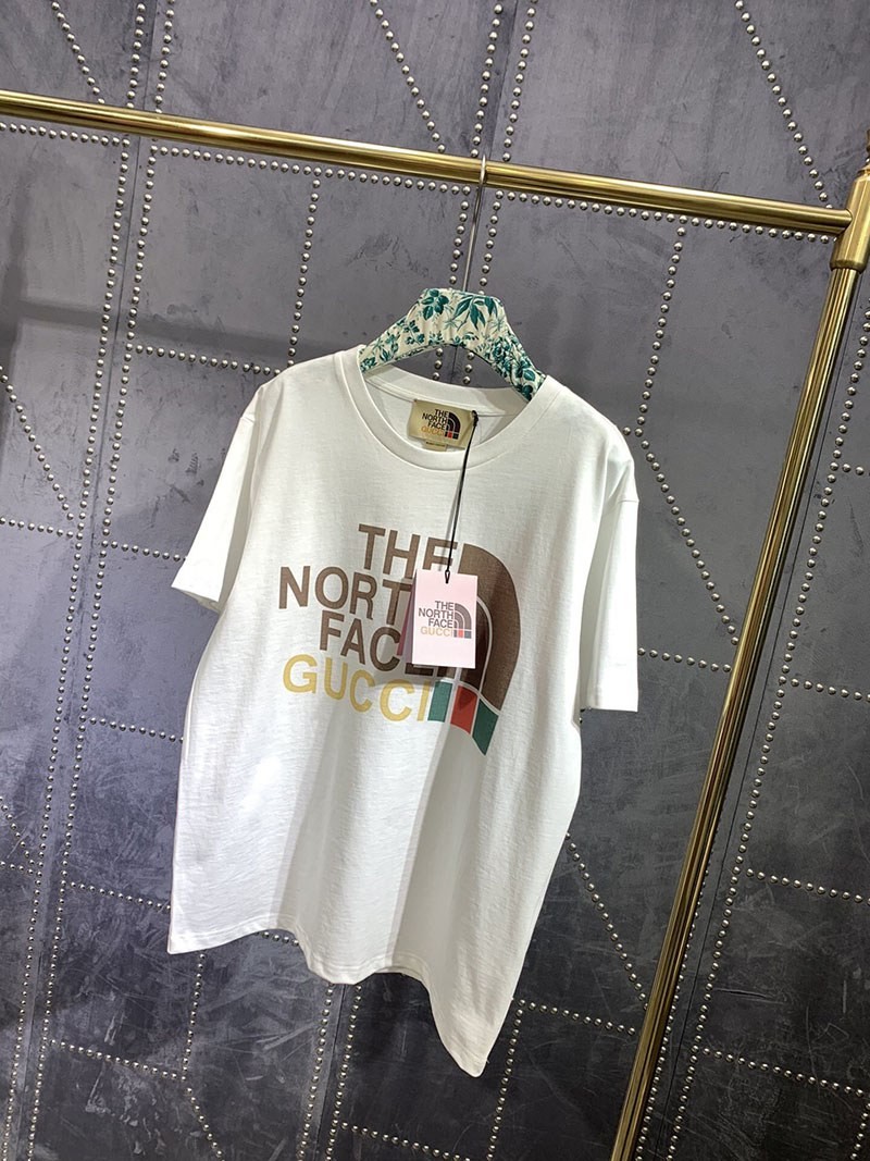 日本未入荷 グッチ×ノースフェイス コラボ★スペシャルロゴTシャツ 偽物 Noi26522