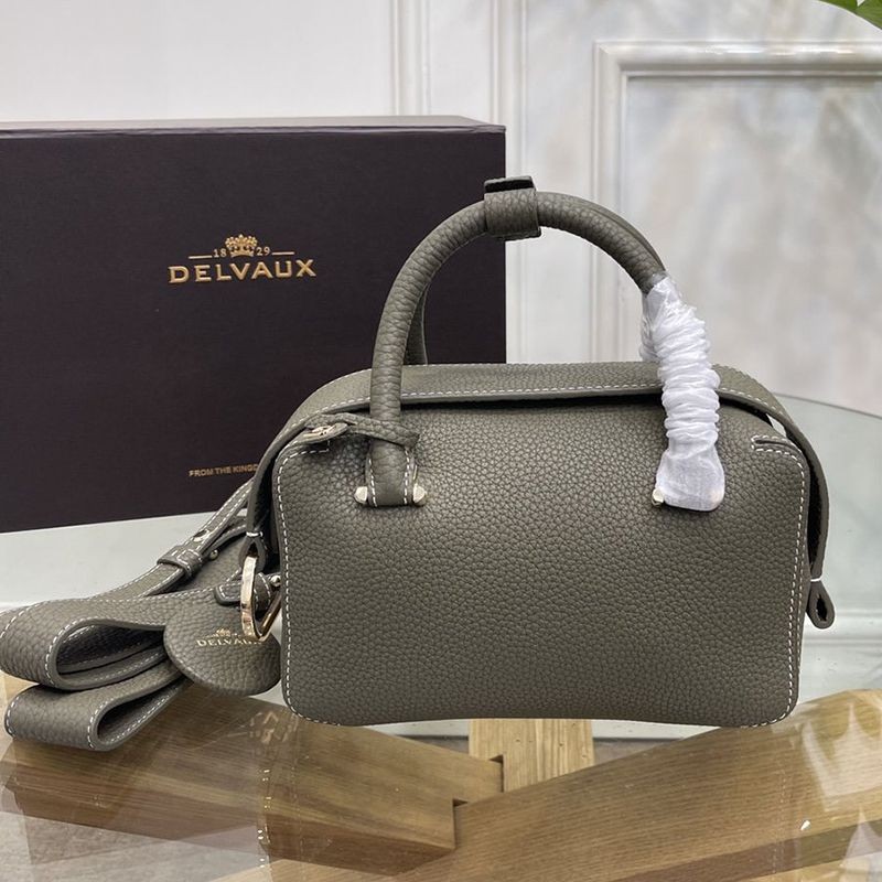 《大人気》DELVAUX 偽物◆Cool Box Mini ソフトグレインレザー製 ハンドバッグ Dee10502