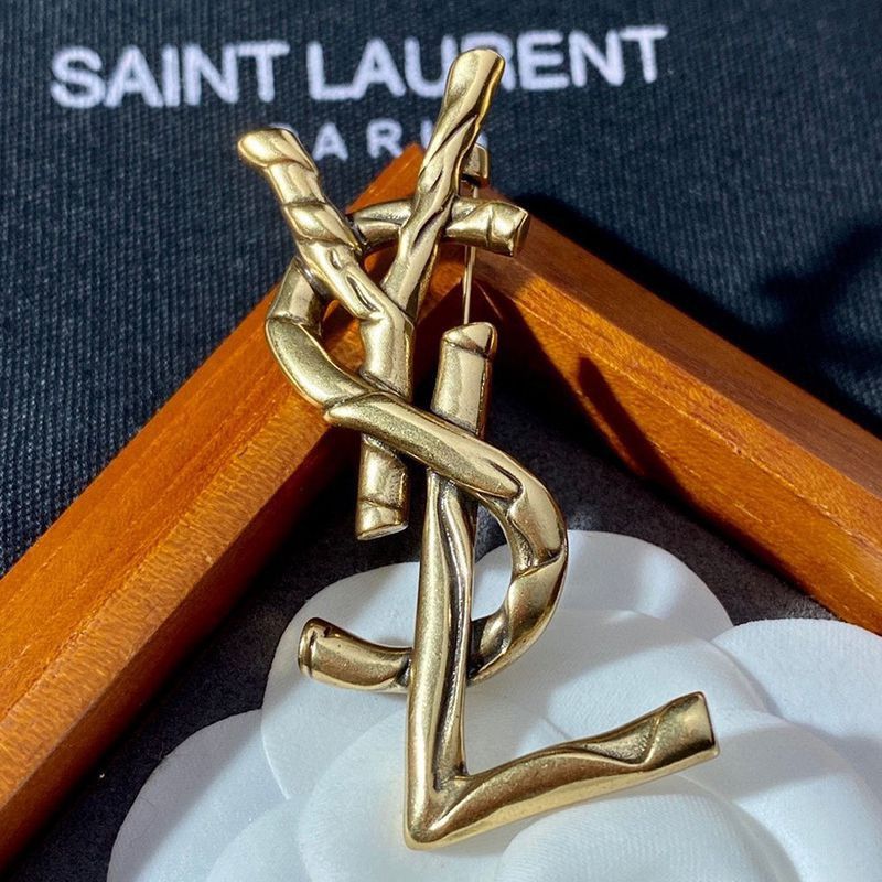 送料込【サンローラン】◆オピウム◆ YSL クロコダイル ブローチ スーパーコピー Sau06594