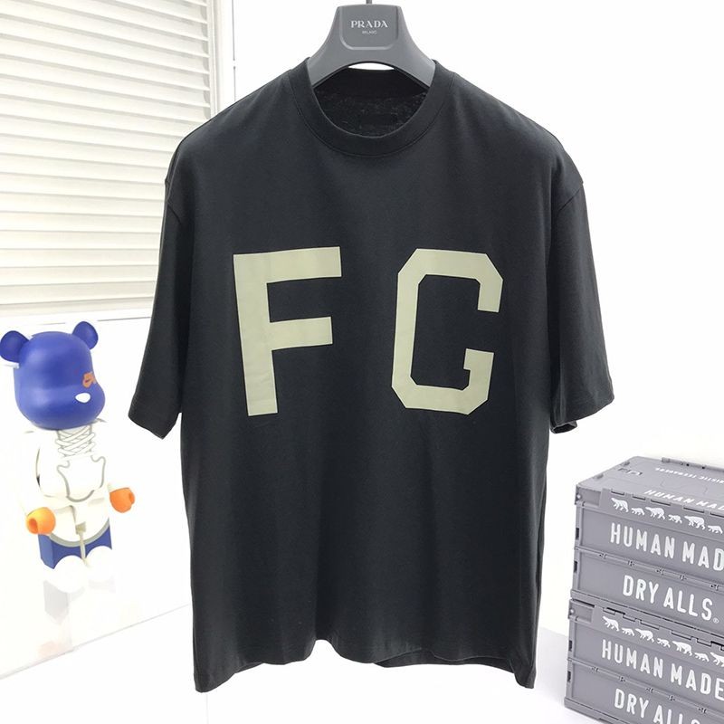 最安値挑戦Fear of God【エッセンシャルズ スーパーコピー】キッズ半袖ロゴ入りＴシャツ fet31105