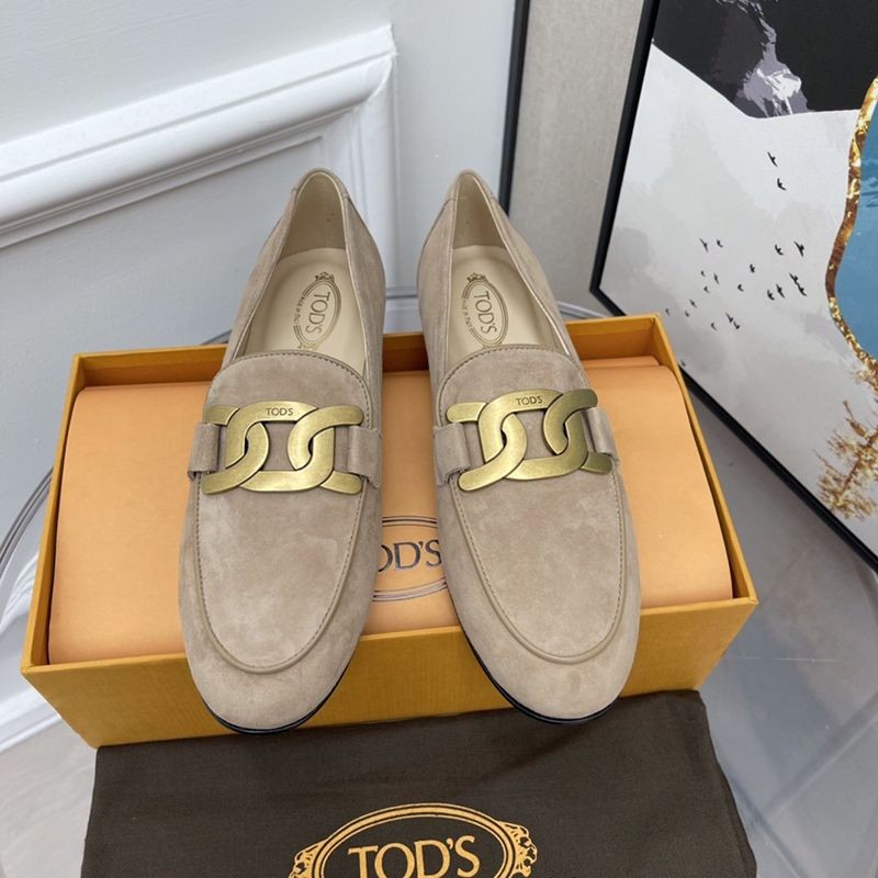 定番◆送料・関税込◆ TODS  スーパーコピー ケイトレザーローファー toi76605