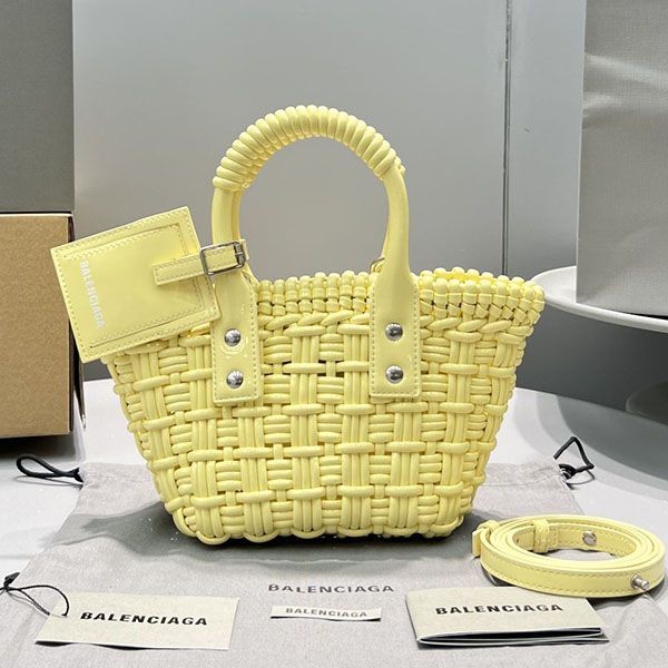 バレンシアガ★Bistro Bucket Bag 偽物ビストロバケットバッグ bac04215