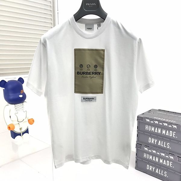 一目惚れ♪バーバリー ラベルアップリケ コットン Tシャツ コピー Bak09233