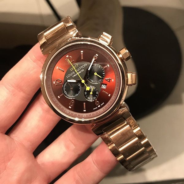 ルイヴィトン タンブール コピー クロノグラフ 42mm vup50196