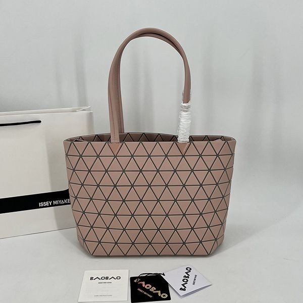 プレゼント最適BAOBAO ISSEY コピー MIYAKE カルトン メタリック バッグ baa55953