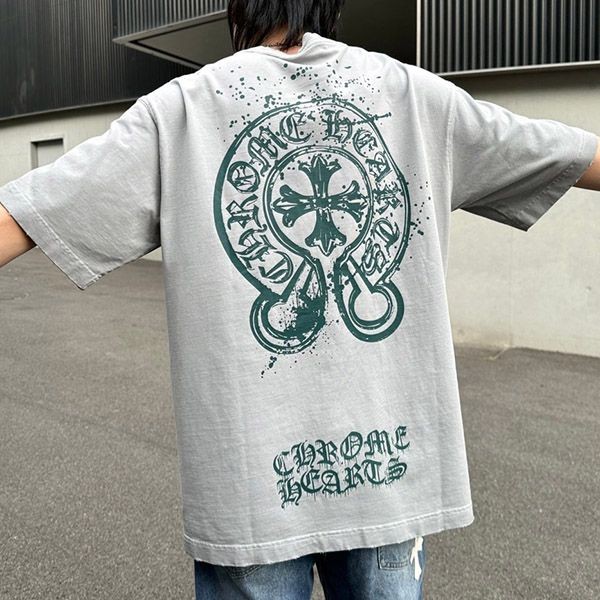 クロムハーツ ホースシュー バックプリントTシャツ 偽物 Kul27850