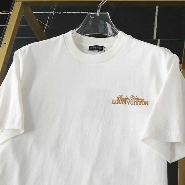 ルイヴィトン プリント Tシャツ コピー 白 トップス vub44374